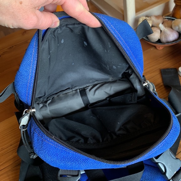 Mystery Ranch Mountain Monkey daypack with detachable hip pack, GUC. - Picture 13 of 13